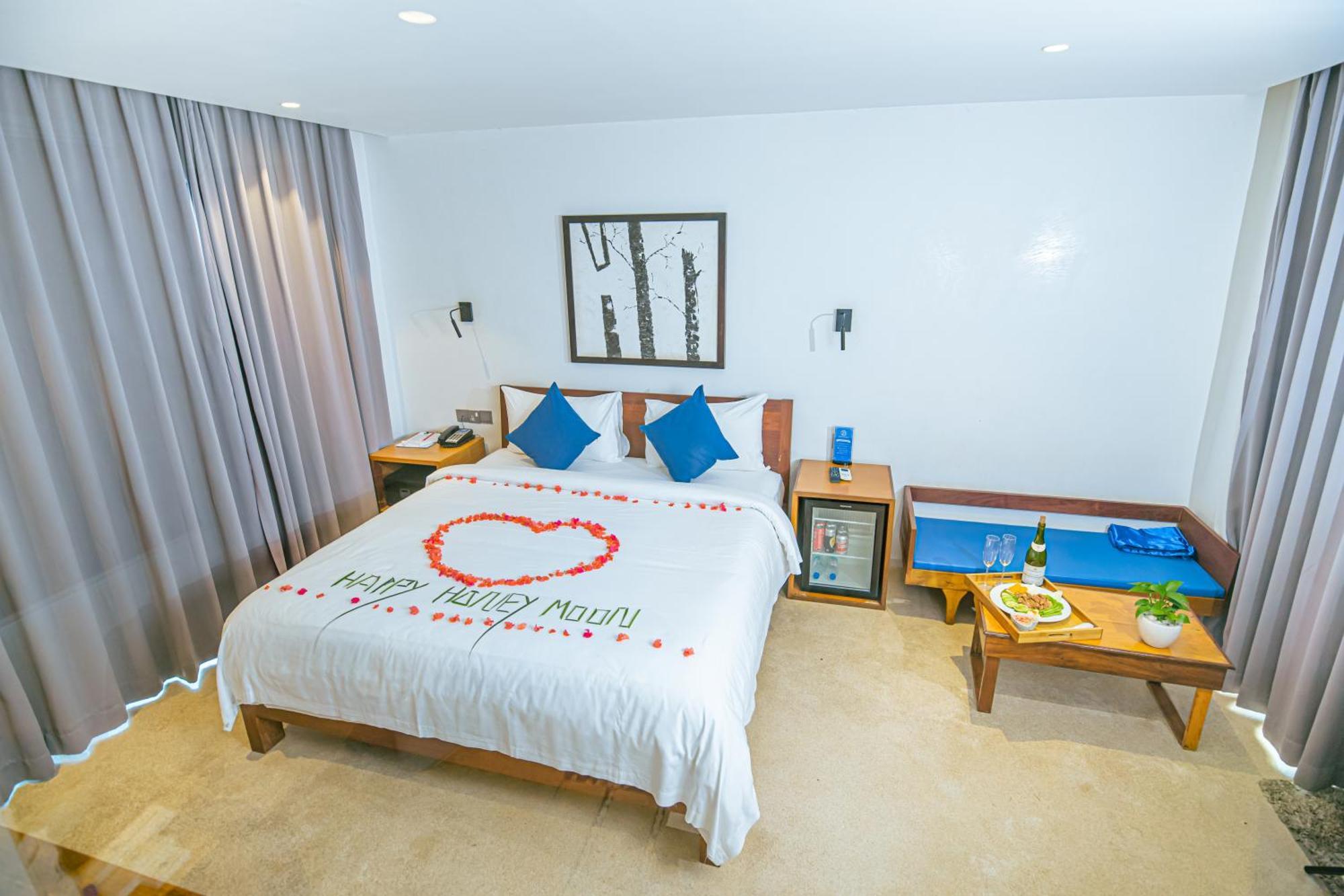 קמפוט The B Resort מראה חיצוני תמונה